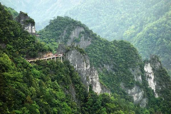Wuling Mountain Grand Canyon - Chongqing Tourist Attraction