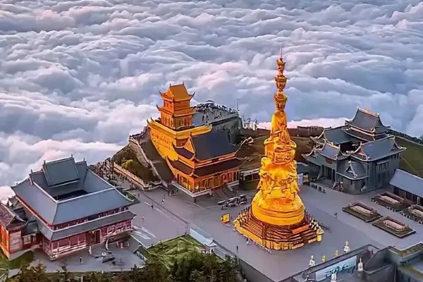 Mount Emei - Sichuan Tourist Attraction