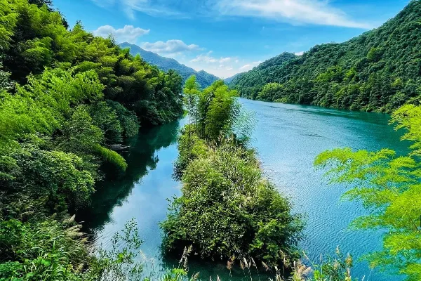 Dongjiang Lake Scenic Area - Hunan Tourist Attraction