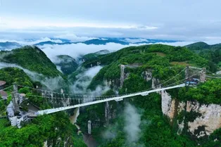 Zhangjiajie Grand Canyon - Hunan Tourist Attraction