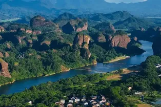 Longhu Mountain Scenic Area - Jiangxi Tourist Attraction