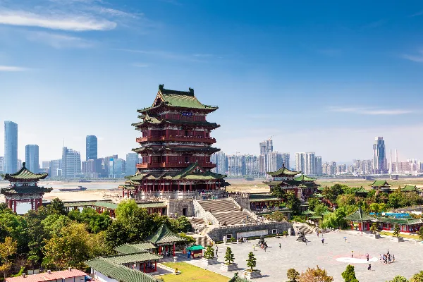 Tengwang Pavilion Scenic Area in Nanchang - Jiangxi Tourist Attraction