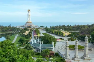 Nanshan Cultural Tourism Zone in Sanya - Hainan Tourist Attraction