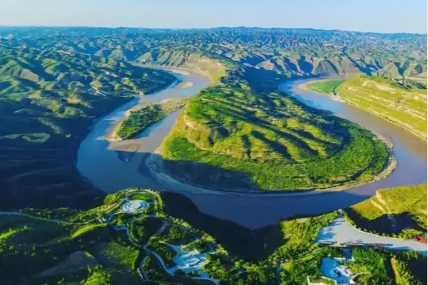 Yanchuan Yellow River Qiankun Bay Scenic Area in Yan'an - Shaanxi Tourist Attraction