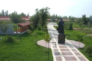 錫伯民俗風情園 - 新疆旅遊景區