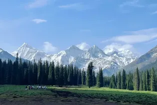 Xiata Scenic Area - Xinjiang Tourist Attraction