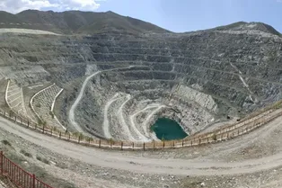 Keketuohai National Mining Park - Xinjiang Tourist Attraction