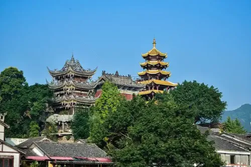 Baolun Temple