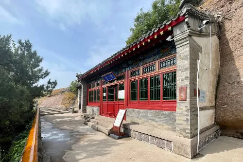 宝山寺
