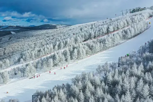 Wanlong Ski Resort