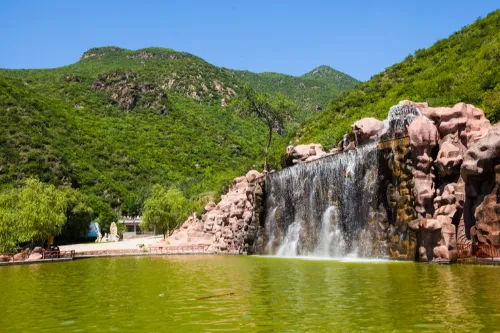 Huanglong Villa Tourist Area