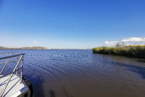 Shandian Lake
