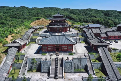 Jinfo Temple