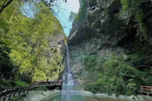 Shenlong Waterfall
