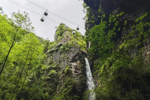 Shenlong Waterfall
