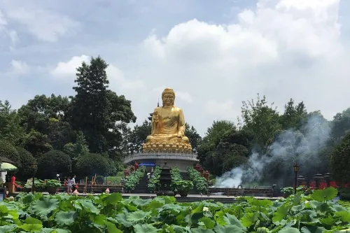 Outdoor Golden Buddha