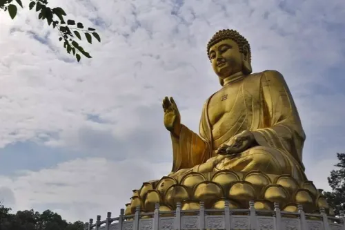 Outdoor Golden Buddha