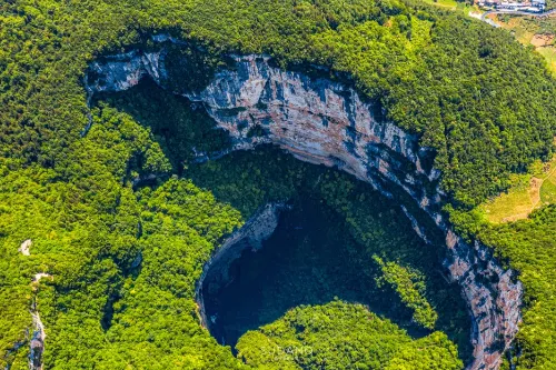 Xiaozhai Tiankeng
