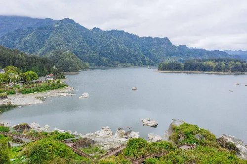 小南海湖泊