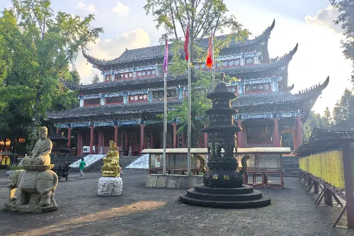 Wuling Chan Monastery