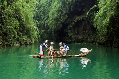 Singing on Bamboo Rafts