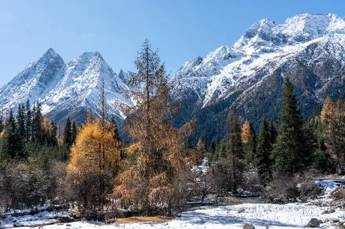 Main Peaks of Mount Siguniang