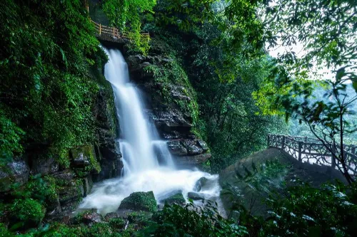 Bailongtan Waterfall