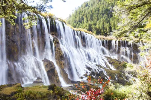 Nuorilang Waterfall