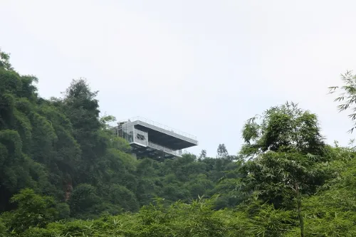 High-Altitude Viewing Platform