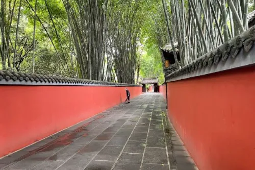 Huajing (Flower Path)