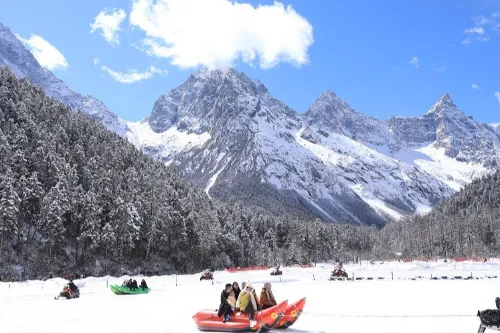 Zhuoma Beach Ski Resort