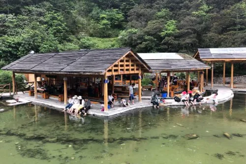 Yaochi Boiling Springs