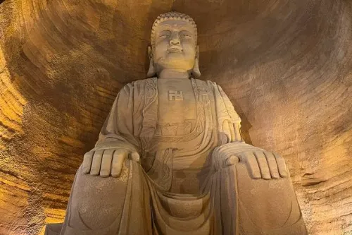 Ten Thousand Buddha Grotto