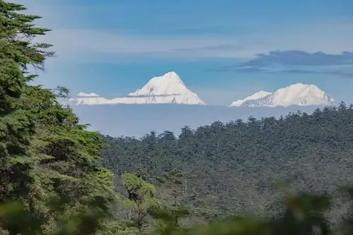 Westward View of Gongga Mountain