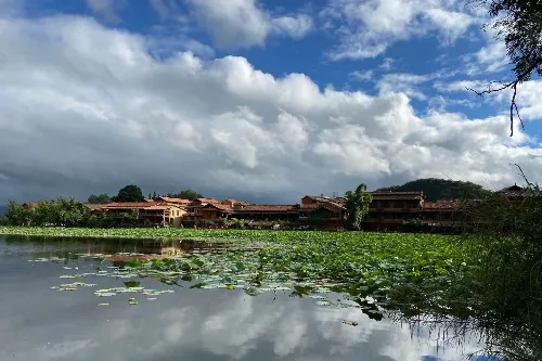 Xianren Lake