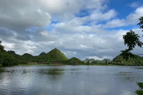Xianren Lake