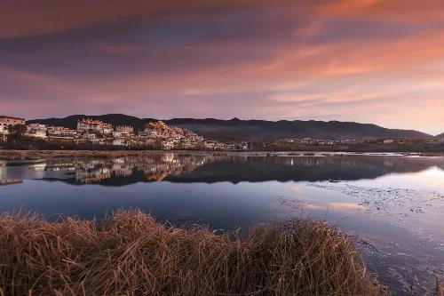 Lhamo Yumtso Lake