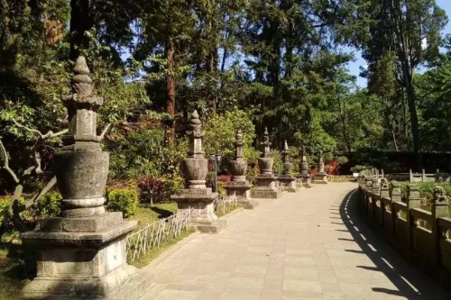 Huating Temple