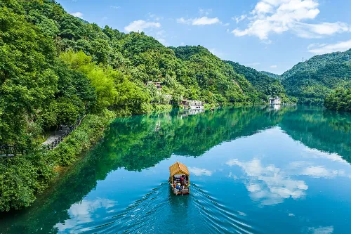 Dongjiang Lake