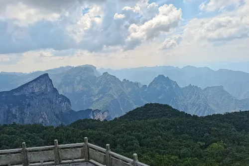 Biye Yaotai Scenic Area