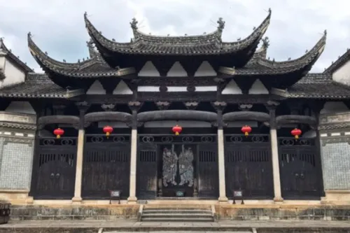 Longchuan Hu Family Ancestral Hall
