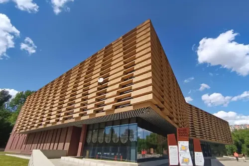 松山韓蓉非洲藝術收藏博物館