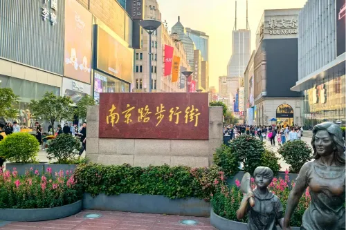 Sculptures on Nanjing Road Pedestrian Street