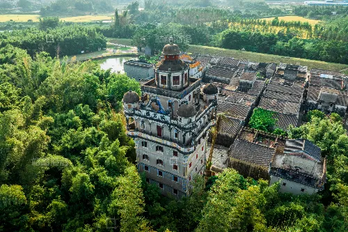 Ruishi Tower in Jinjiangli