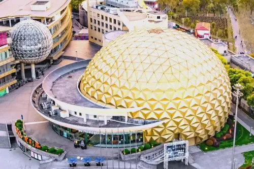 Golden Dome Square