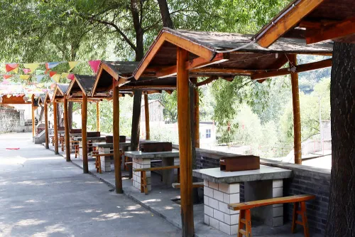 Forest Barbecue Garden