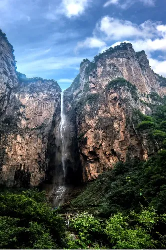 Quanpu Gorge