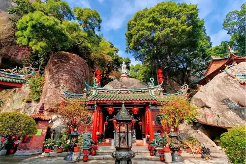 Riguangyan Temple