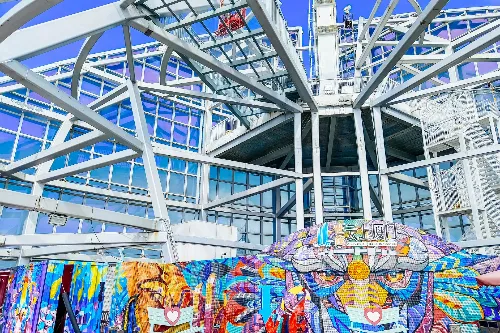 Cloud Top Xiamen Sightseeing Hall