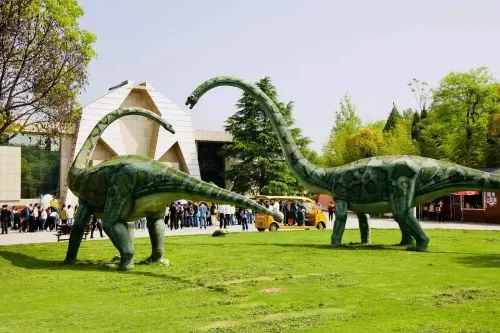 Animatronic Dinosaur Park